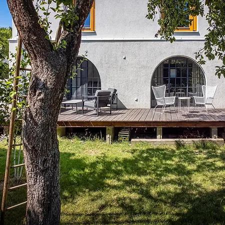 Tiny House, Podkrovní A S Výhledem Do Zahrady Apartamento Ostrava