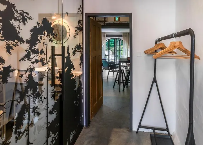 Apartment Tiny House, Podkrovni A S Vyhledem Do Zahrady