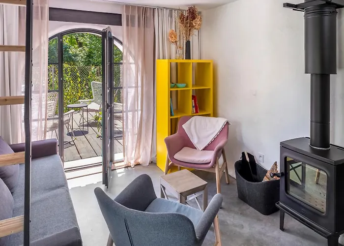 Tiny House, Podkrovni A S Vyhledem Do Zahrady Lejlighed *