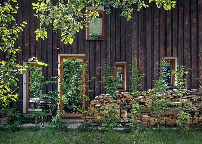 Tiny House, Podkrovni A S Vyhledem Do Zahrady *