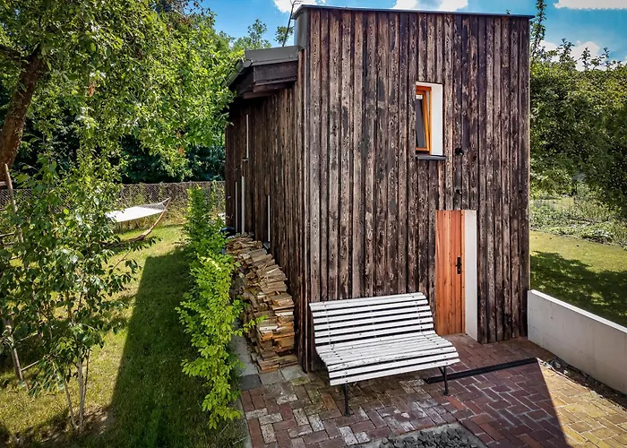 Tiny House, Podkrovni A S Vyhledem Do Zahrady *
